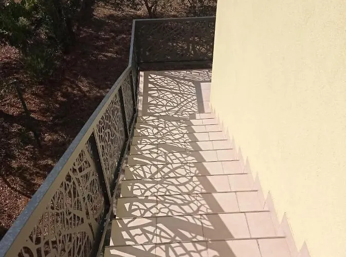 Mia Mare Kraj (Zadar)