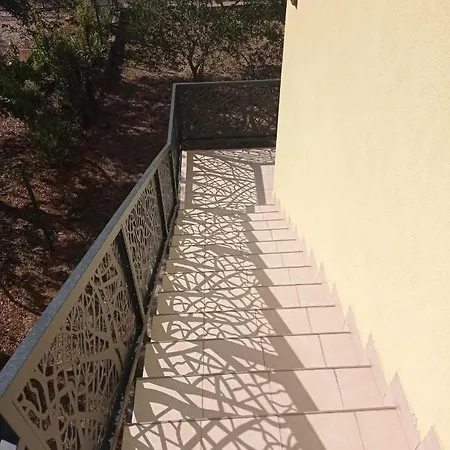 Mia Mare Kraj (Zadar)